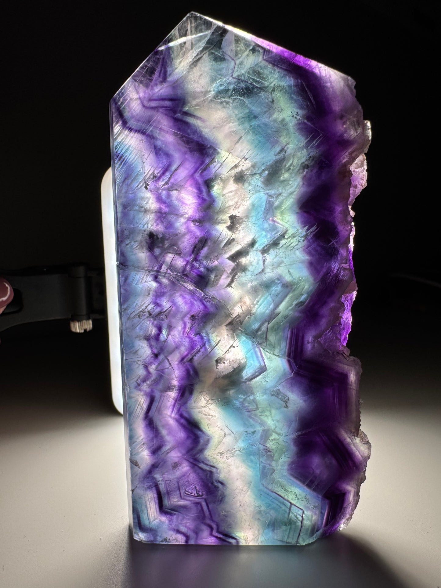 Fluorite Arc-en-ciel Druzy | Tour plate