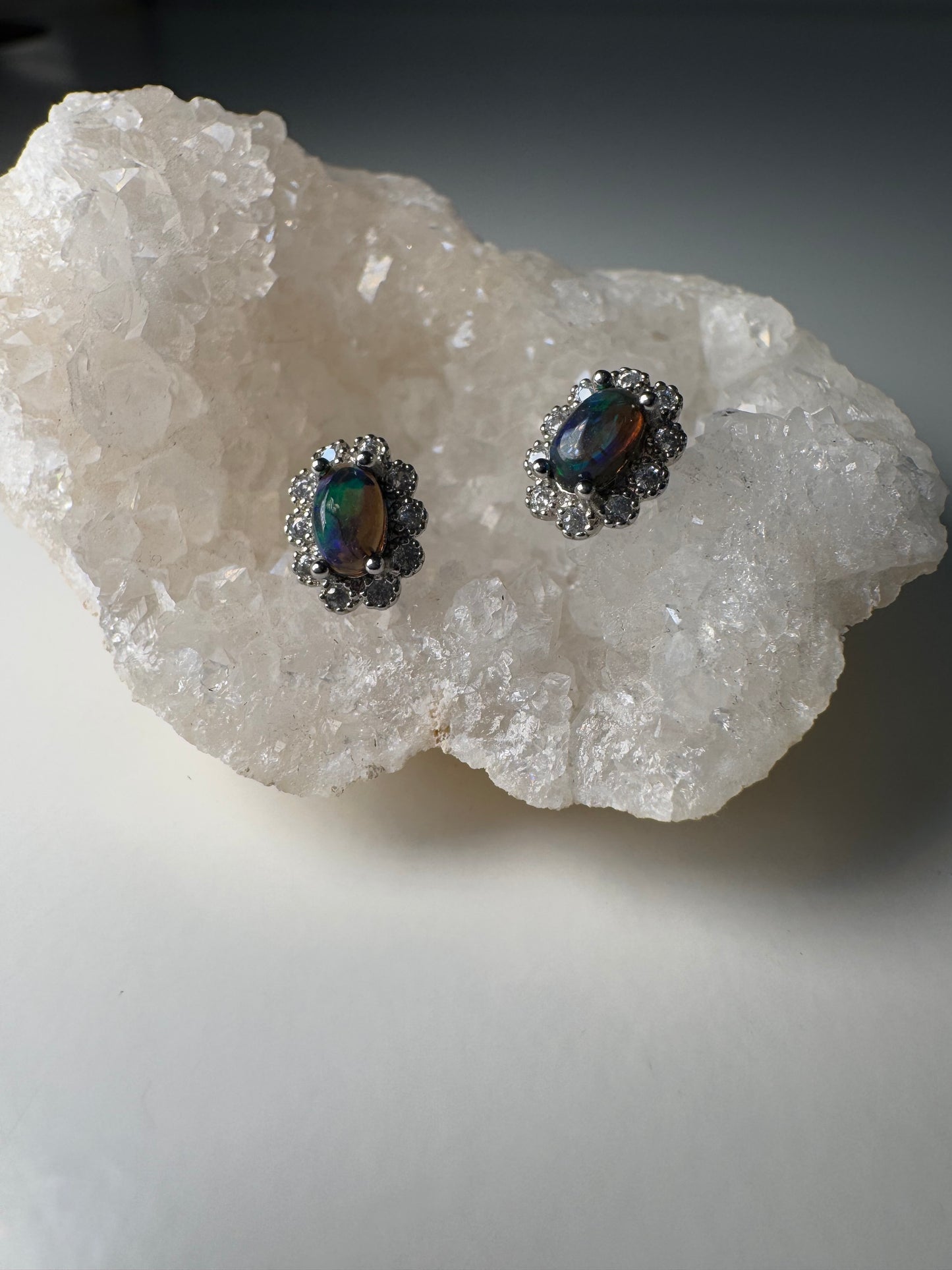 Opale Noire | Boucles d'Oreilles