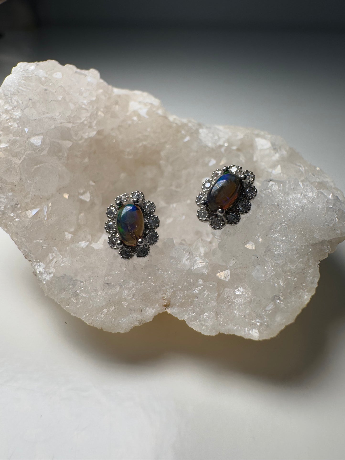 Opale Noire | Boucles d'Oreilles