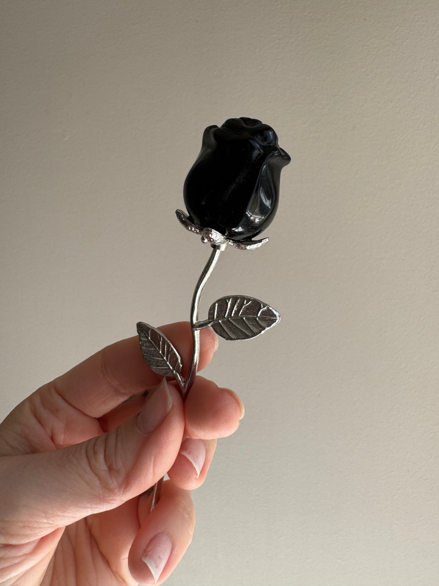 Roses avec en tige métal