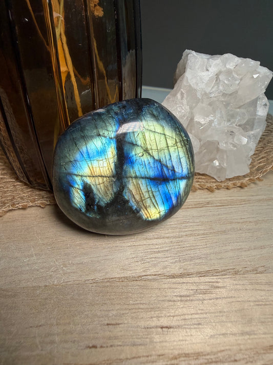 Labradorite - Pierre de paume