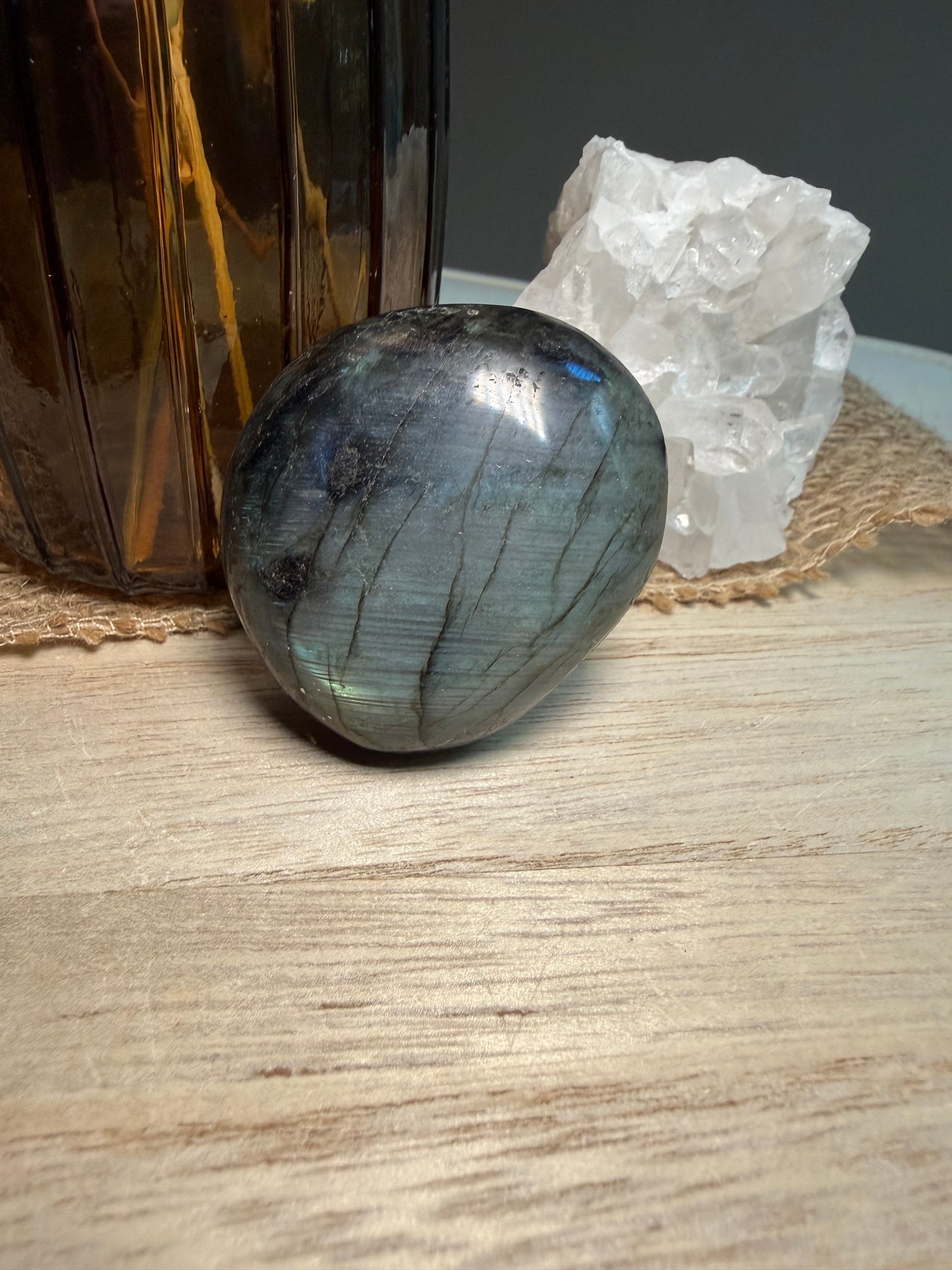 Labradorite - Pierre de paume