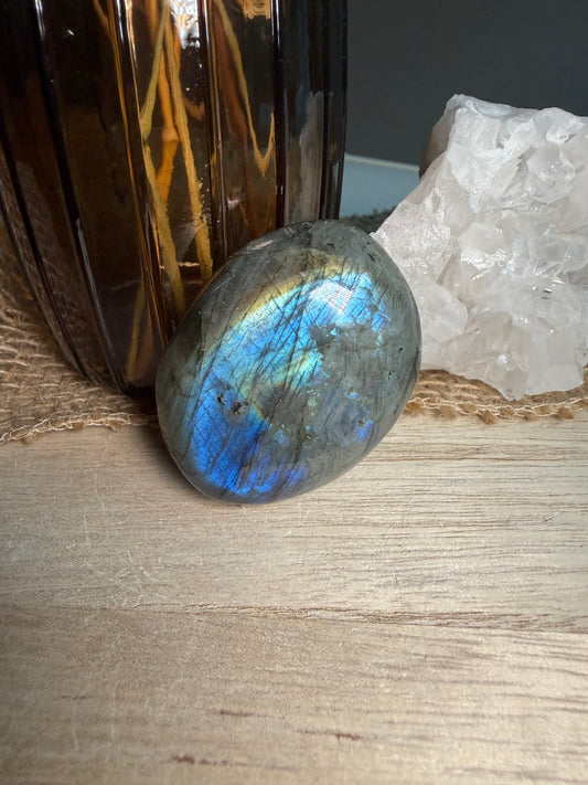 Labradorite - Pierre de paume