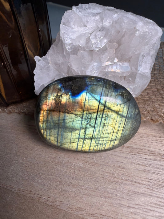 Labradorite - Pierre de paume