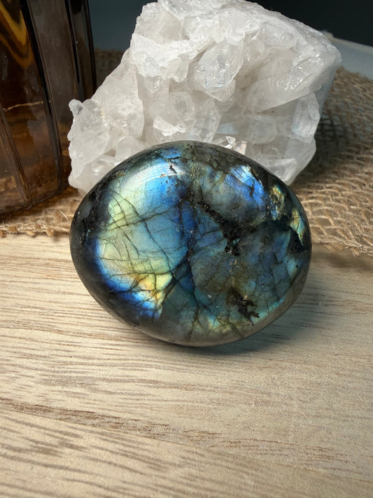 Labradorite - Pierre de paume
