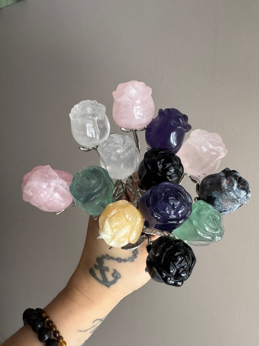 Roses avec en tige métal