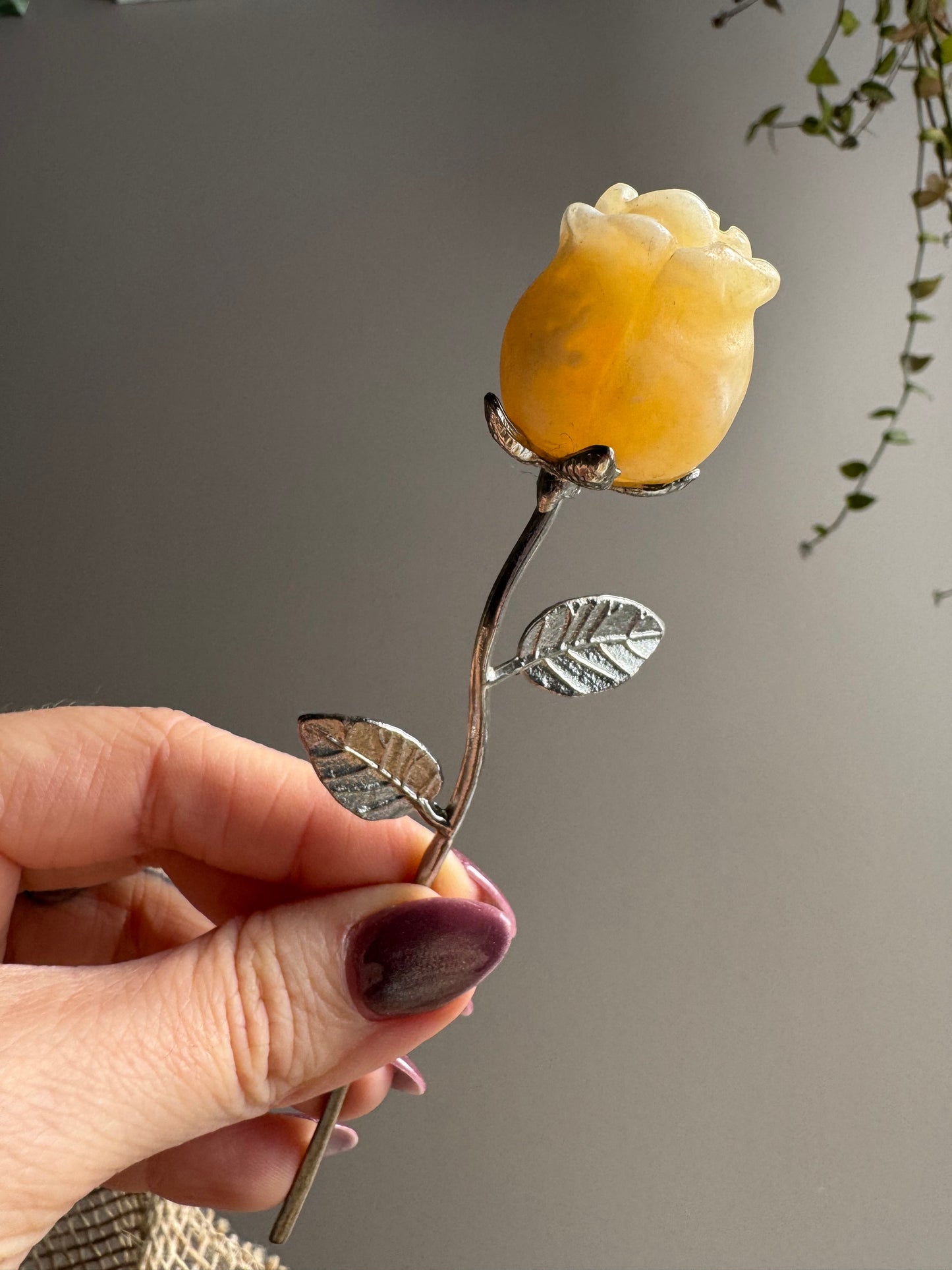 Roses avec en tige métal