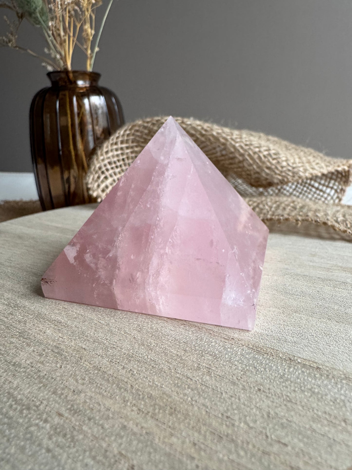 Quartz Rose - Pyramide