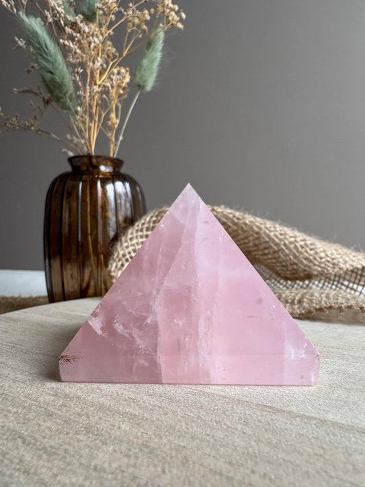 Quartz Rose - Pyramide