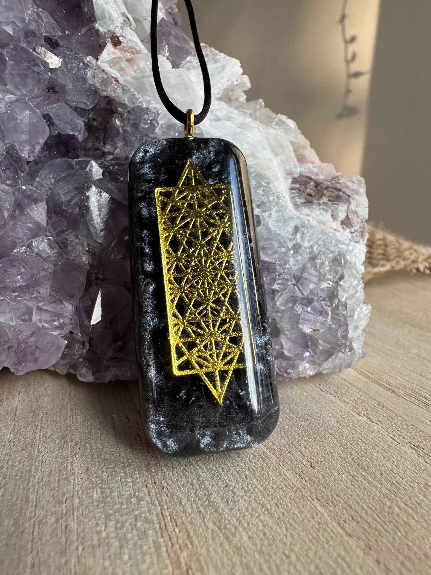 Collier en Résine Époxy