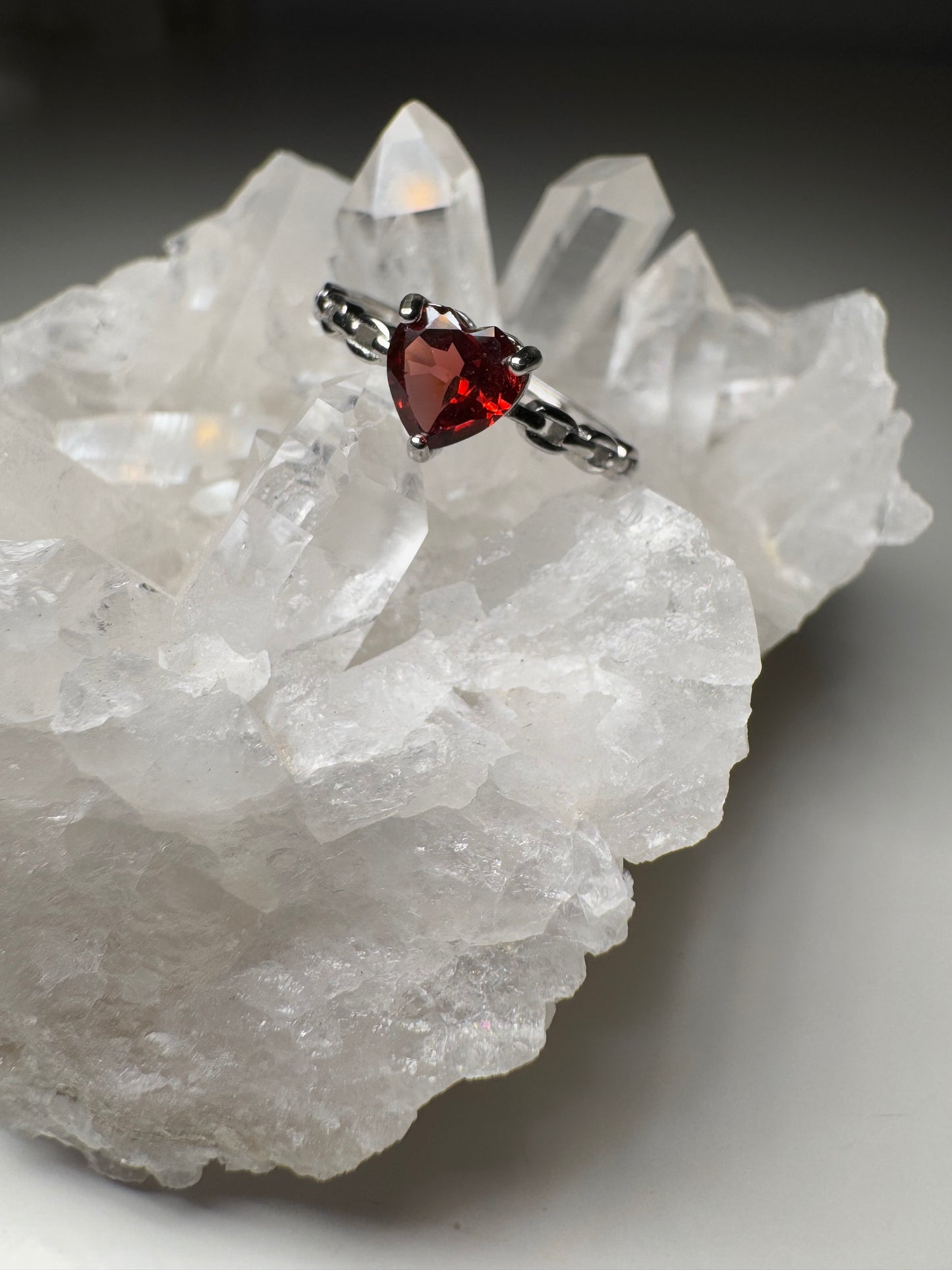Garnet | Ring
