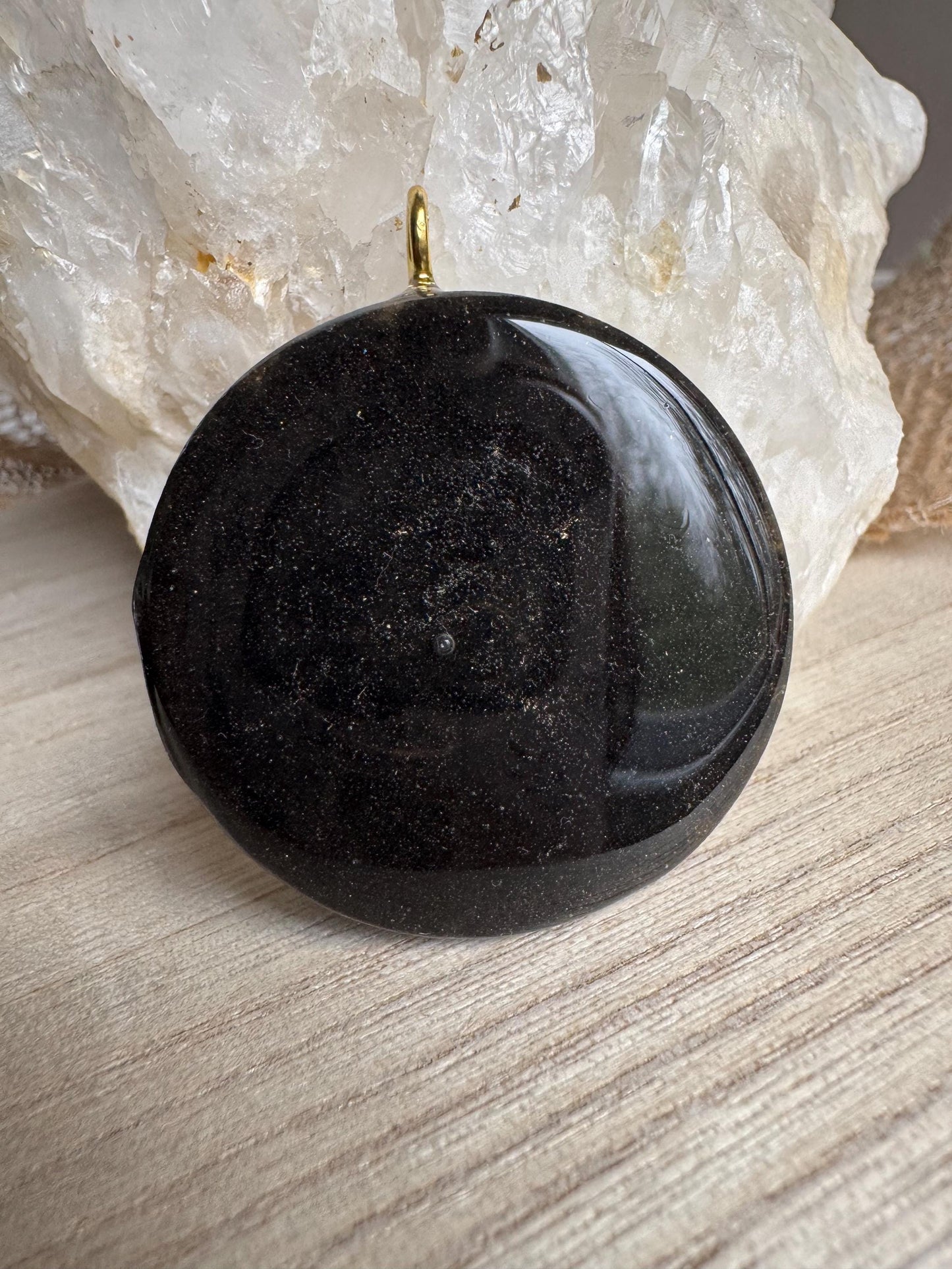 Orgonite 4cm - Protection Sacrée - Protection – Ancrage – Nettoyage énergétique Sacred Protection – Grounding – Energy Cleansing