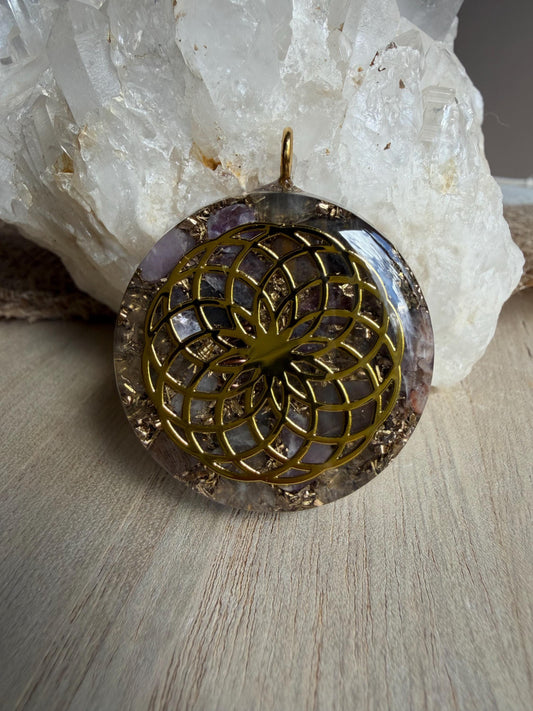 Orgonite - 4cm - Retour à soi-Douceur – Introspection – Apaisement émotionnel