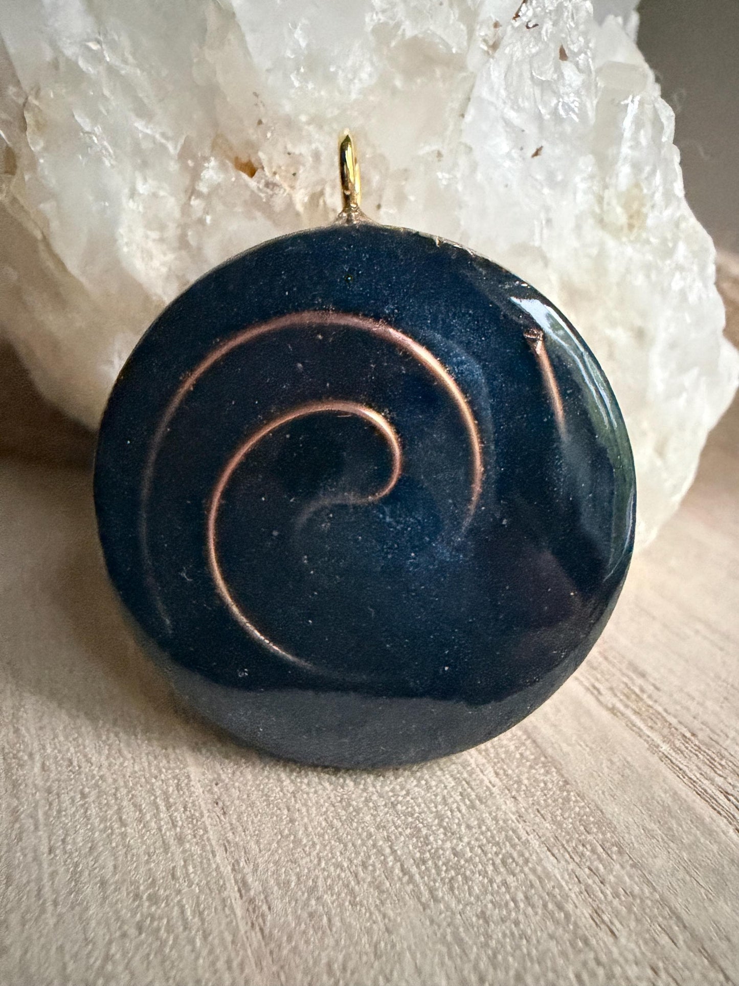 Orgonite 4 cm - Tempête de Lumière - Puissance – Transformation – Clarté – Manifestation