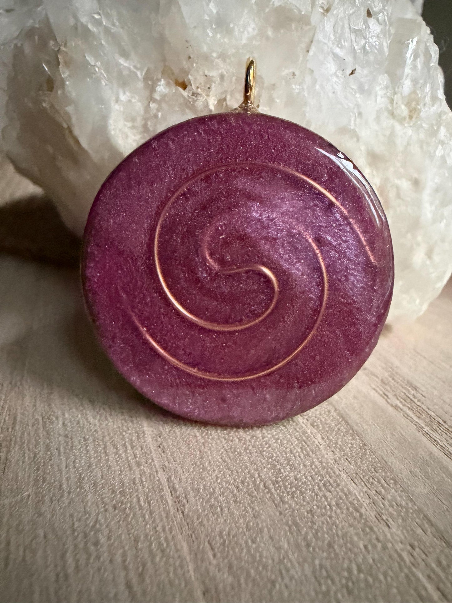 Orgonite - 4 cm - Guérison du coeur - Amour – Douceur – Guérison émotionnelle - Heart Healing Love – Gentleness – Emotional Healing -