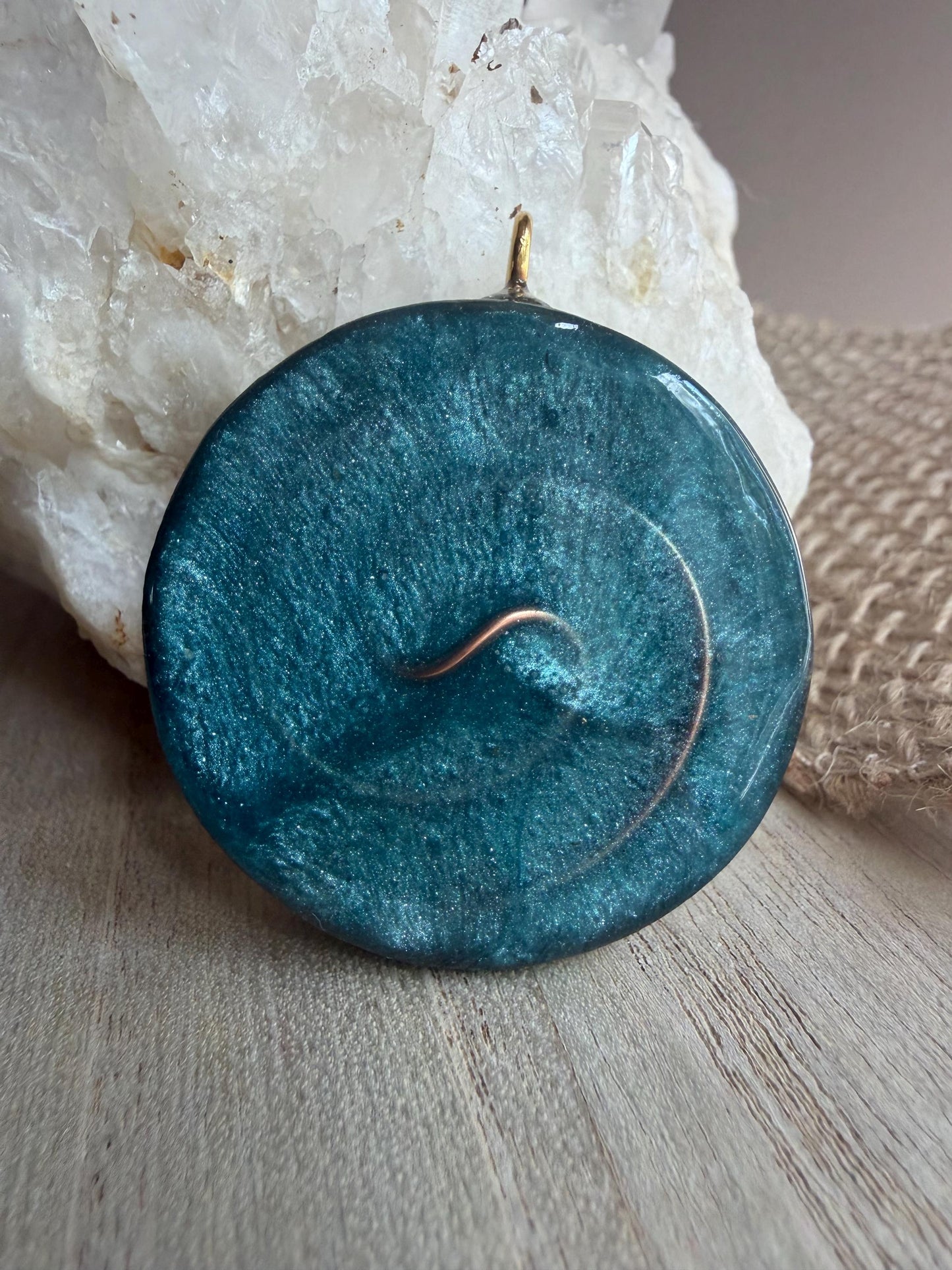 Orgonite 4 cm - Source Créatrice - Créativité – Expression – Fluidité émotionnelle – Inspiration
