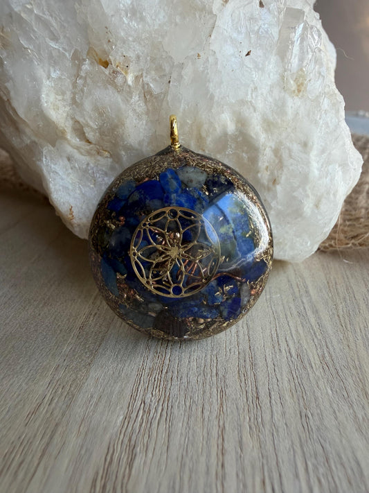 Orgonite - 3cm - Lapis lazuli - Sagesse – Intuition – Vérité intérieure - Wisdom – Intuition – Inner Truth