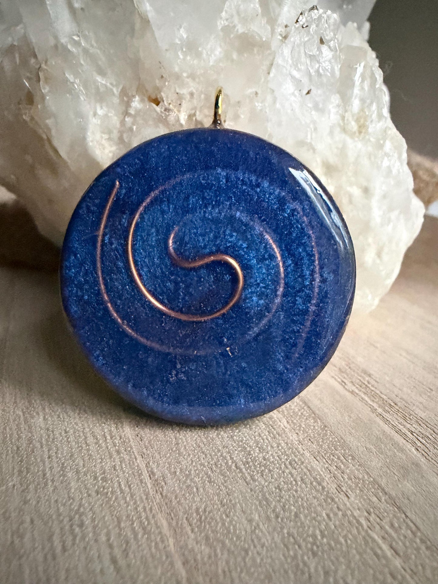 Orgonite - 4 cm - Éveil du 3e Œil- Intuition – Clarté – Éveil spirituel